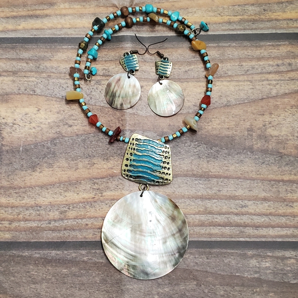 Southwestern Style Mother of Pearl Set